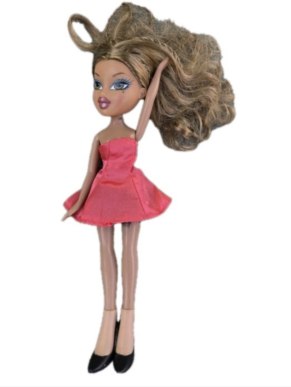 Bratz Fashion Show Yasmin Doll With Mini Dress